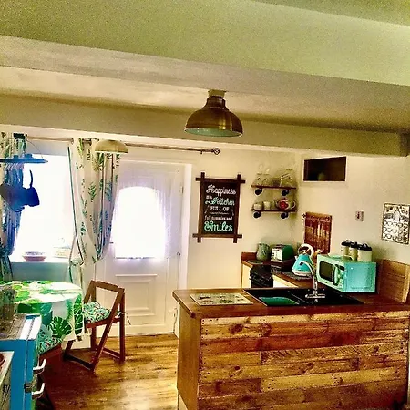 Wheelhouse - Grinkle Bell Guest house Saltburn-by-the-Sea